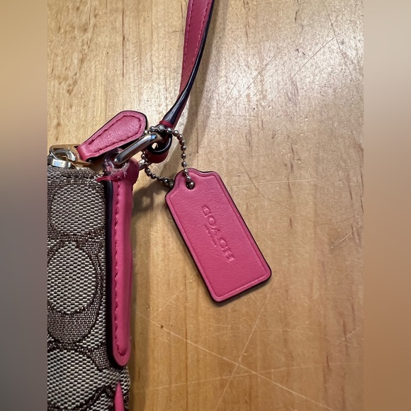 Coach Messenger Crossbody Signature Bag Tan/Pink - Picture 9 of 12